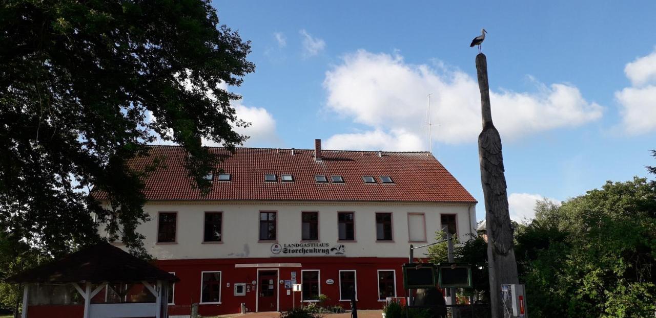 Landhotel Storchenkrug Rühstädt Exteriör bild
