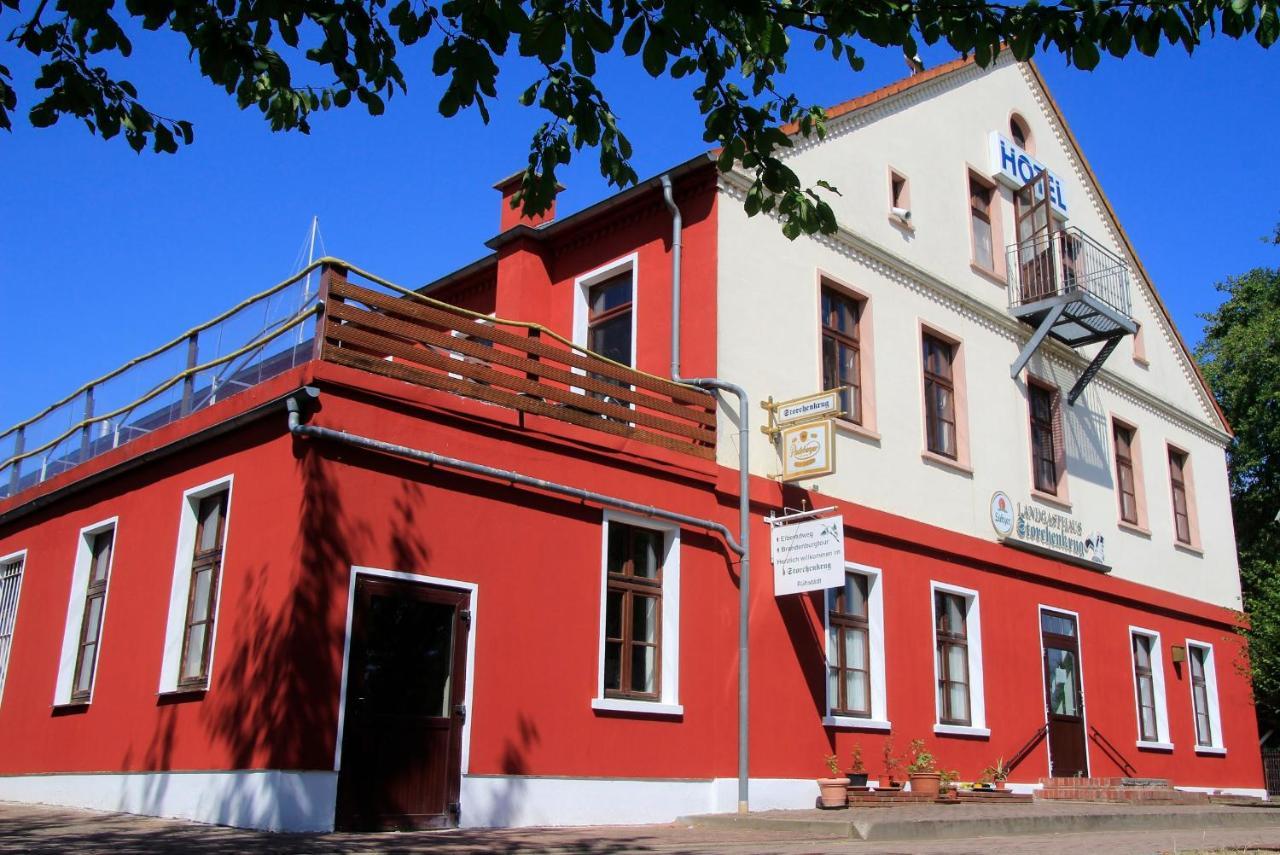 Landhotel Storchenkrug Rühstädt Exteriör bild