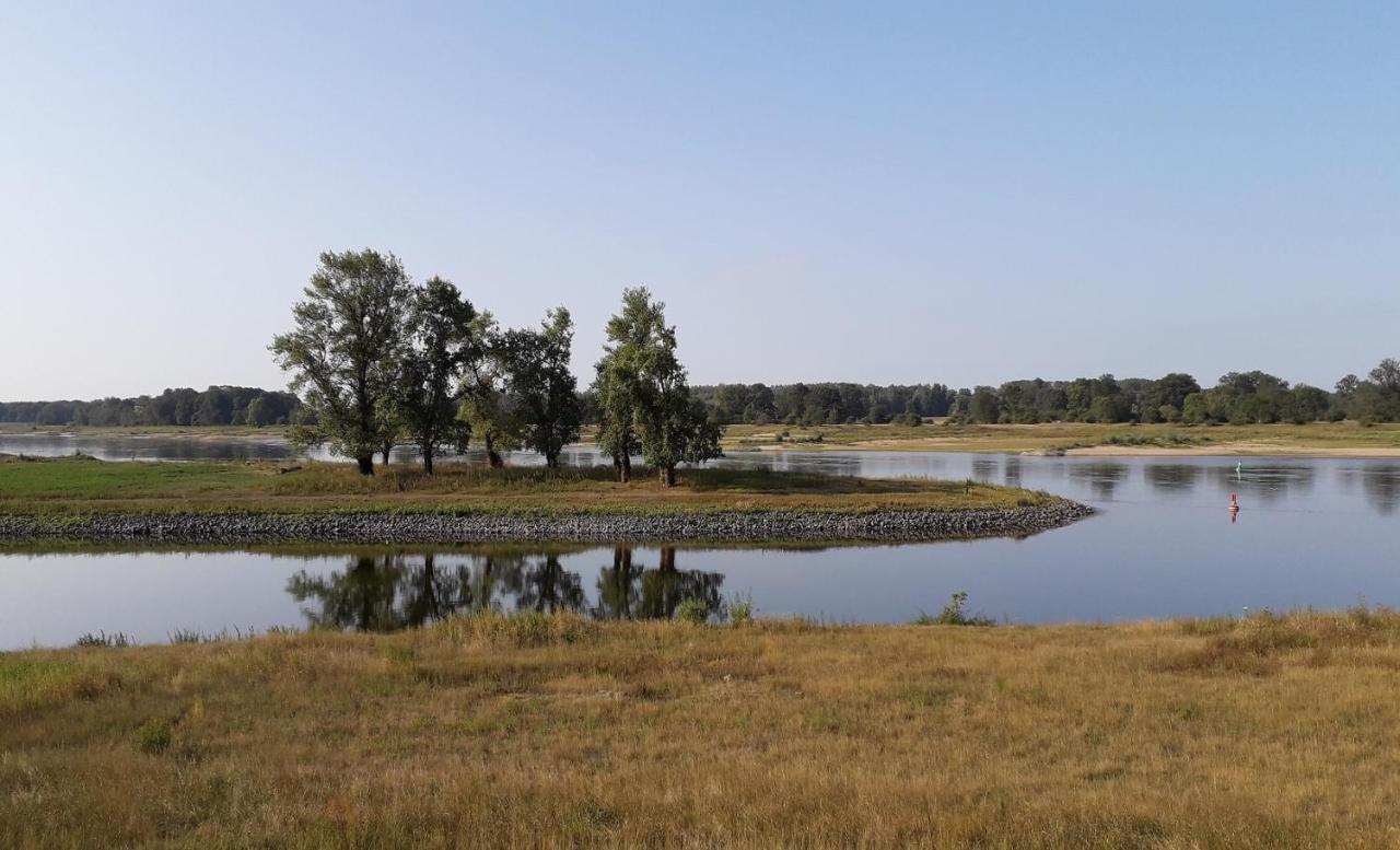 Landhotel Storchenkrug Rühstädt Exteriör bild