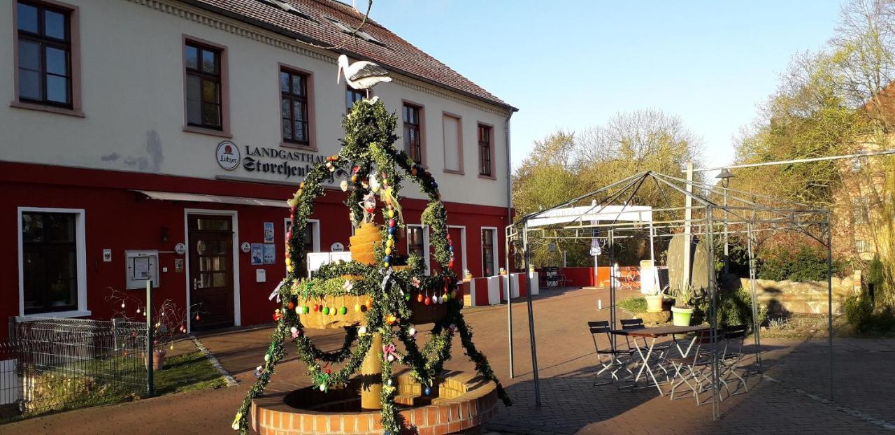 Landhotel Storchenkrug Rühstädt Exteriör bild