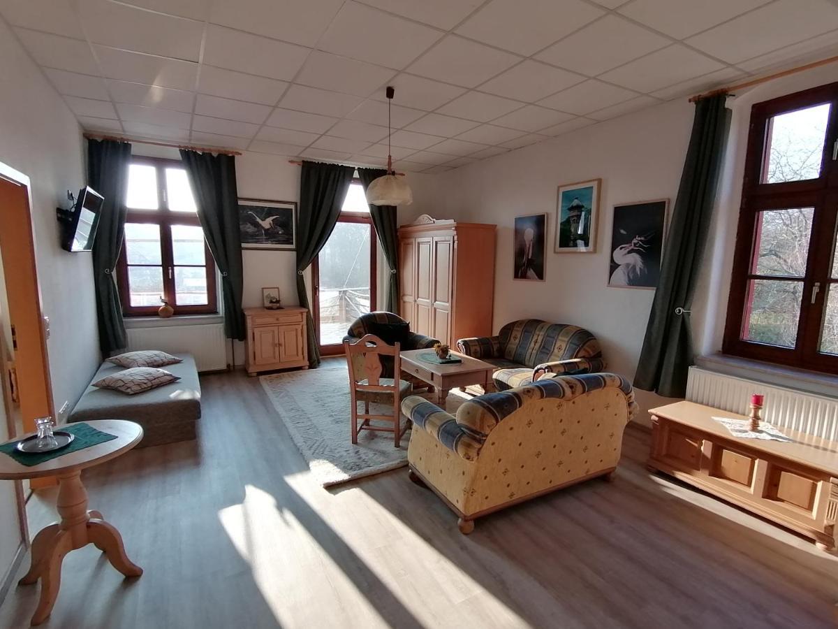 Landhotel Storchenkrug Rühstädt Exteriör bild