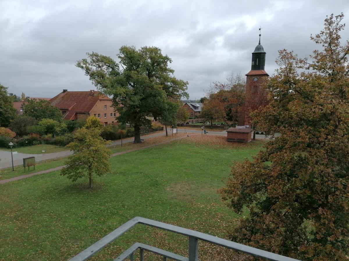 Landhotel Storchenkrug Rühstädt Exteriör bild